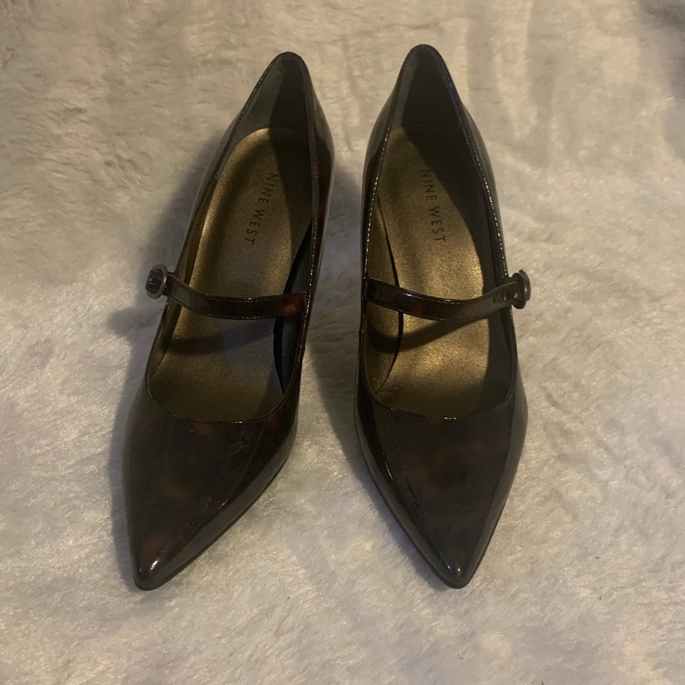 Nine West brown/black heel